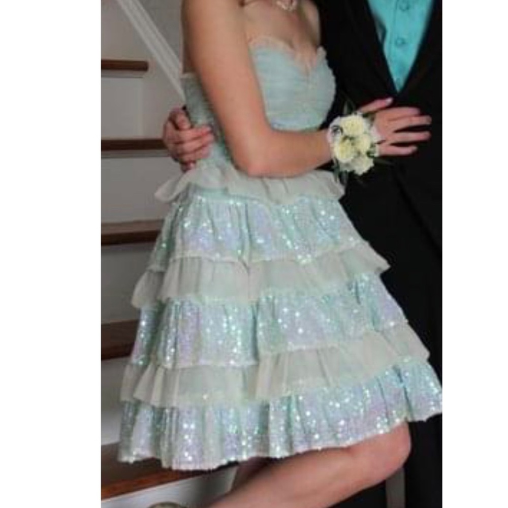 Betsey Johnson Sequin tiered dress